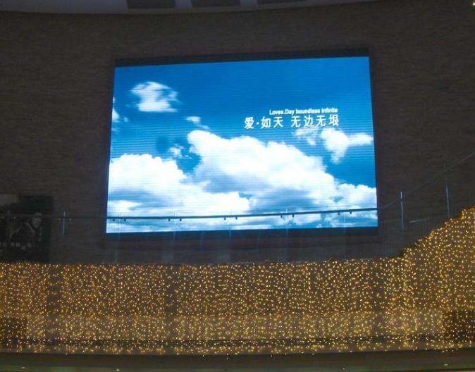 戶(hù)外全彩led顯示屏 戶(hù)外全彩led顯示屏